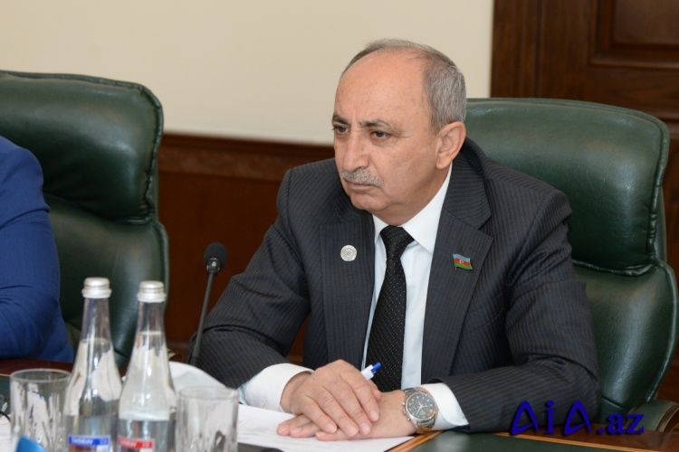 Əziz Ələkbərli: “Hər şəhidin həyatı bir qəhrəmanlıq dastanıdır”