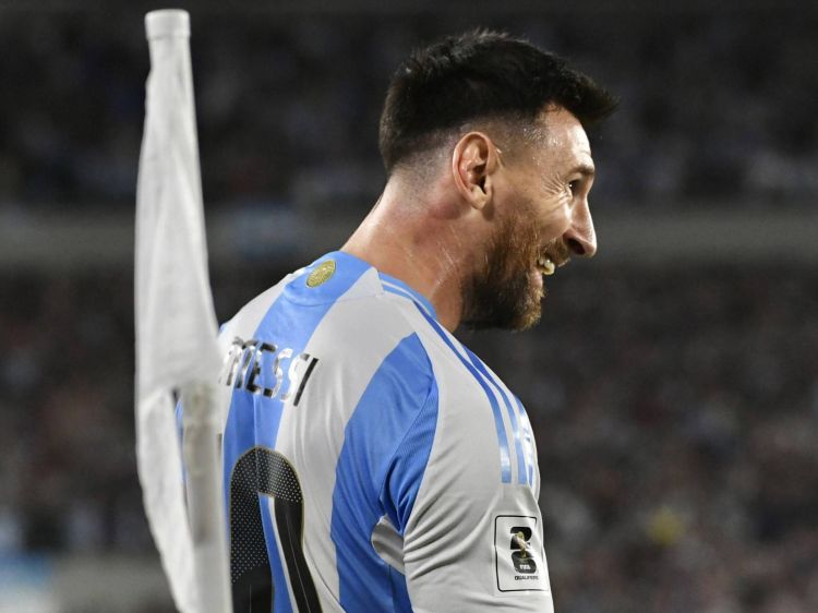 Messi 2026-cı ilə qədər bu komandada oynayacaq