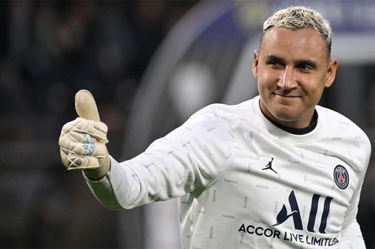 Keylor Navas yeni klubu ilə bağlı qərar verib