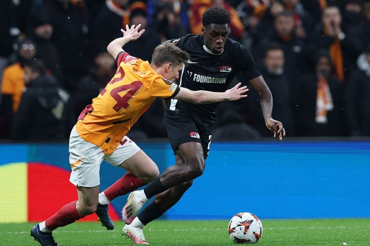 AL: "Qalatasaray" avrokubokla vidalaşdı  - YENİLƏNİR