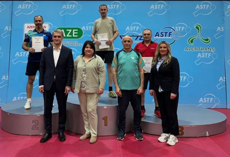 Veteran stolüstü tennisçilərin Azərbaycan çempionatı başa çatıb