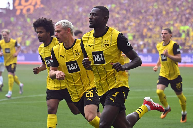 Dortmund "Borussiya"sı son matçda Çempionlar Liqasını təmin edib