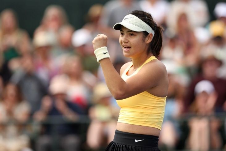 Emma Radukanu Strasburqda uğurlu start götürüb