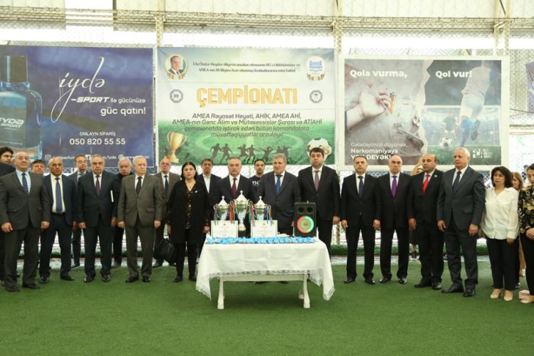 Ulu Öndərin anadan olmasının 102-ci ildönümü və AMEA-nın 80 illiyinə həsr edilmiş minifutbol turniri başa çatıb
