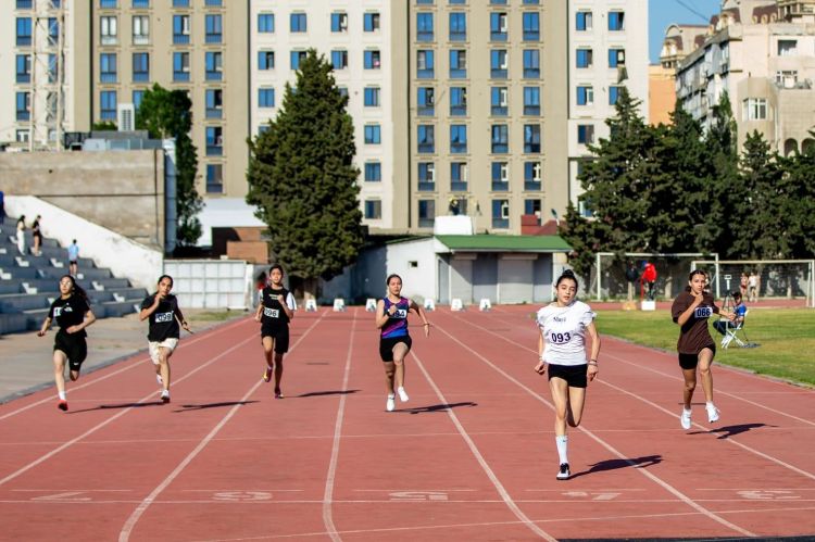 Bakıda atletika üzrə ölkə birinciliyinə start verilib