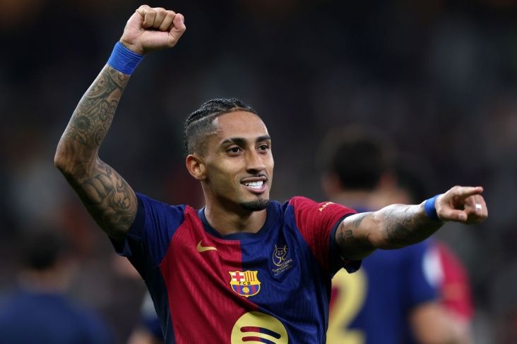 "Barselona" Rafinyanın müqaviləsini 2028-ci ilə qədər uzadıb