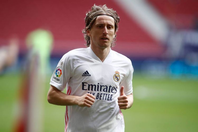 "Real Madrid" Modriçi onunla əvəz edəcək
