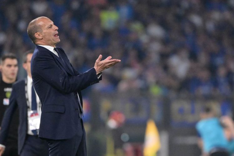 “Milan” Konseysao ilə yolları ayırmağa hazırlaşır  - Alleqri favorit namizəddir