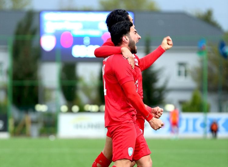 20-ci qələbə, 75-ci qol və rekordun təkrarı