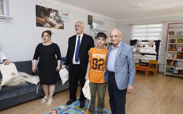 Azərbaycan Şahmat Federasiyası uşaq evini ziyarət edib