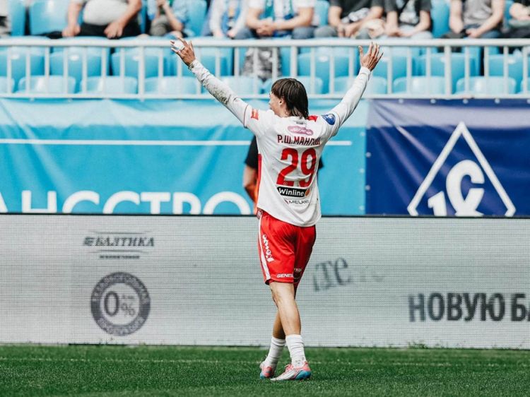 "Spartak"ı "Benfika"ya dəyişir