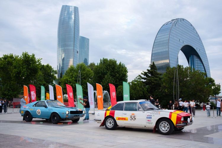 “Peking to Paris” retro avtomobil yürüşü yenidən Azərbaycanda