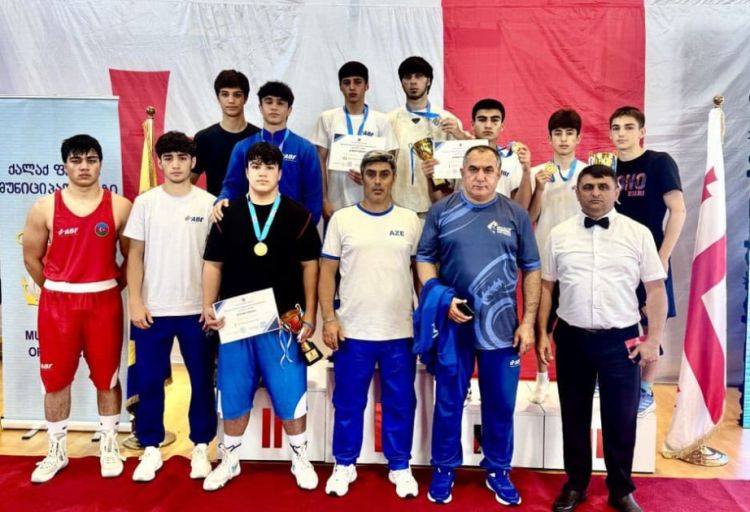 Azərbaycan boksçuları Gürcüstanda 7 medal qazanıblar