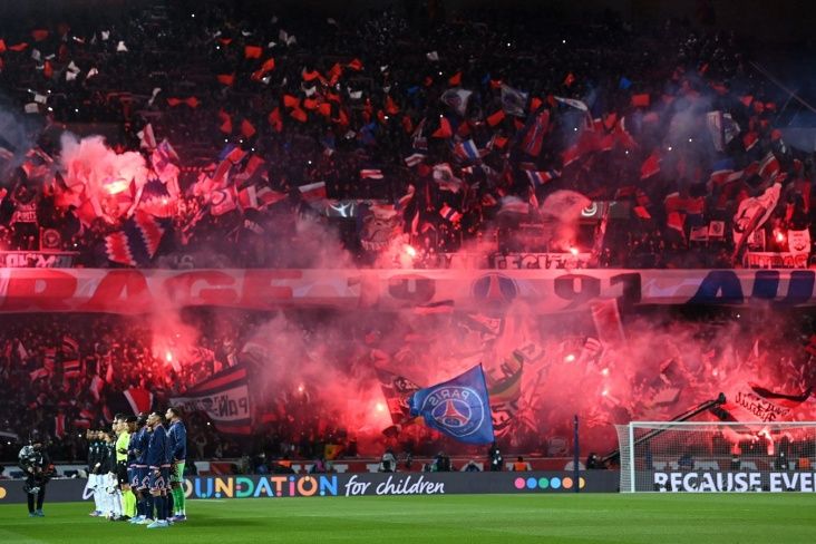 PSJ onu transfer etmək üçün üç futbolçusunu satmağa hazırdır