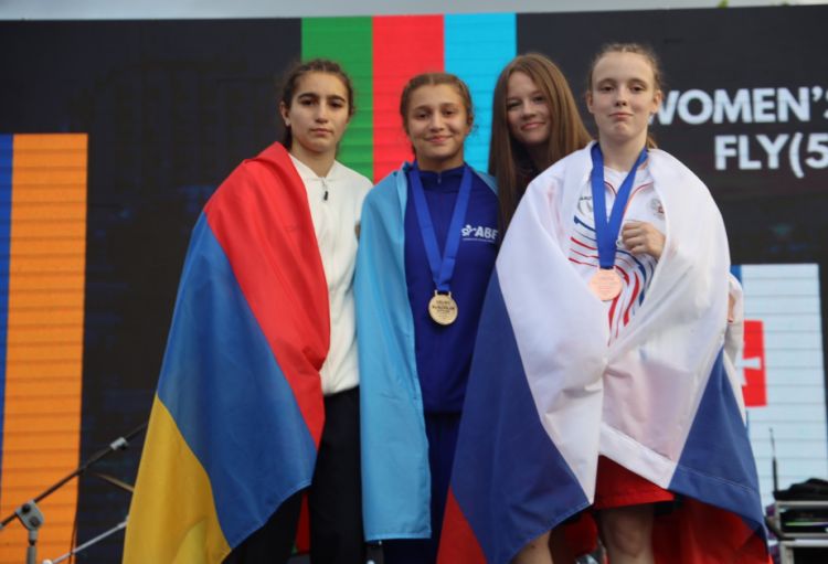 Azərbaycan boksçusu erməni rəqibinə qalib gələrək Avropa çempionu olub