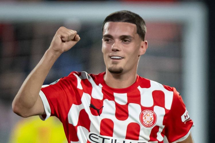 “Napoli” ispaniyalı müdafiəçi ilə gücləndi