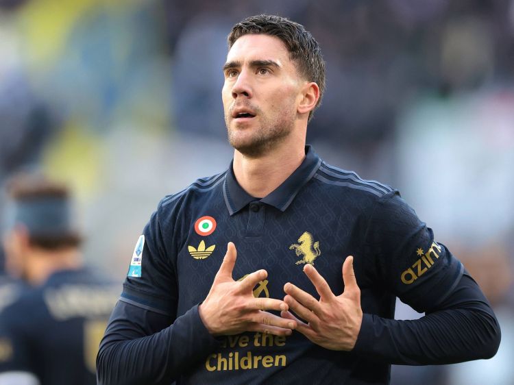 “Milan” Vlahoviçin transferindən vaz keçmir