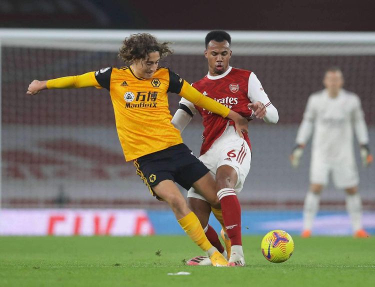 “Borussiya” “Volverhempton”un hücumçusunu transfer edir