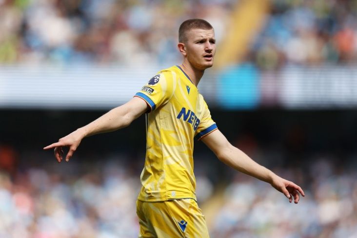 “Mançester Yunayted” “Kristal Pelas”ın futbolçusunu hədəfə alıb