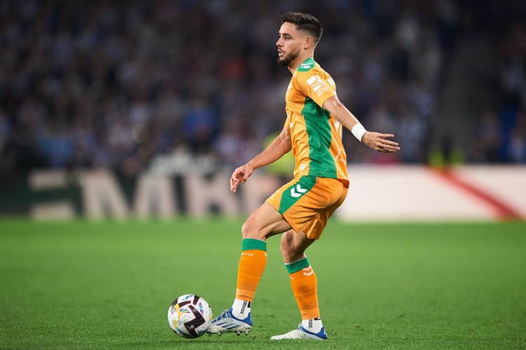 Aleks Moreno "Aston Villa"dan ayrıldı  - "Jirona" ilə iki illik müqavilə imzaladı