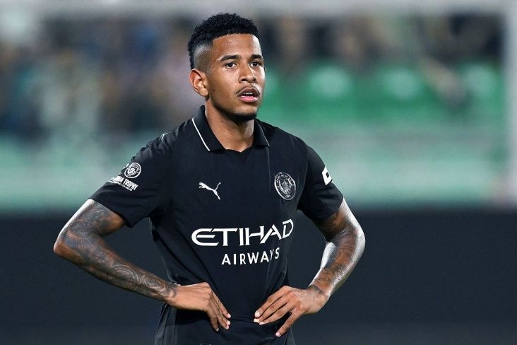 “Tottenhem” Savionun transferi üçün israr edir