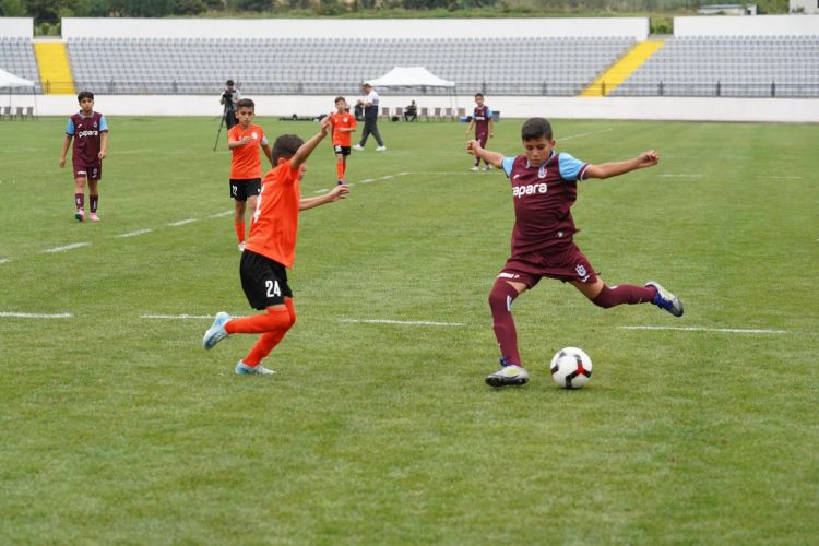 Qubada keçirilən II "Ulduz Cup" beynəlxalq turnirində ilk günün nəticələri bəlli olub