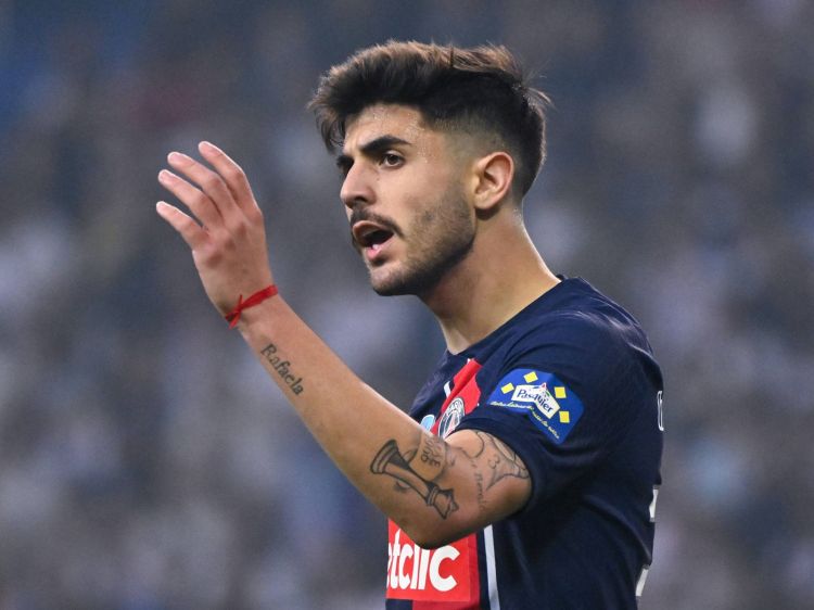 "Yuventus" PSJ-nin müdafiəçisini almaq istəyir