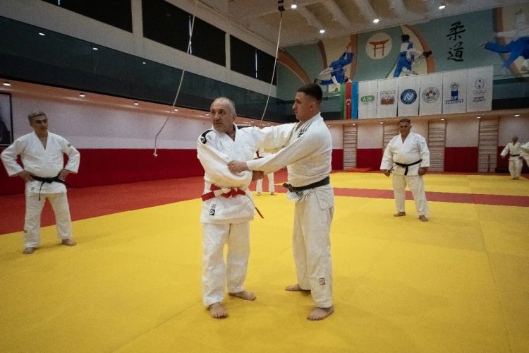 Cüdo üzrə milli komandaların Təlim-Məşq Mərkəzində hakimlər üçün praktiki seminar təşkil olunub