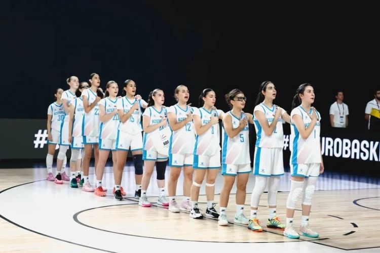 Azərbaycan millisi Avropa çempionatında ilk qələbəsini qazanıb