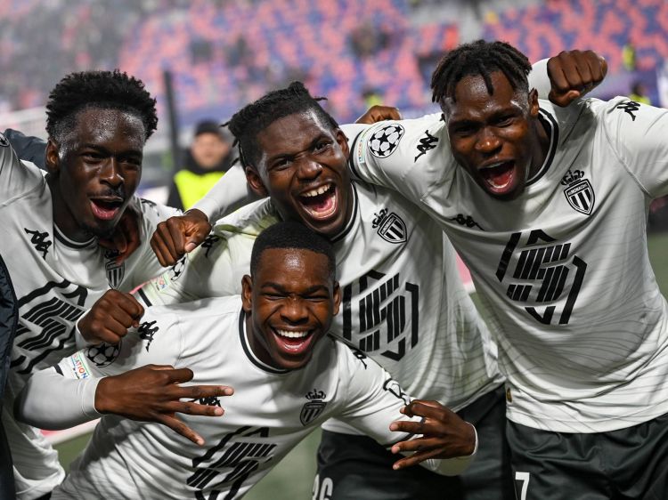 “Barselona” “Monako”nun müdafiəçisini transfer etmək istəyir