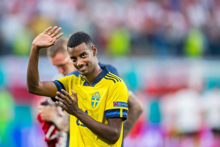 Aleksandr İsak İsveç yığmasının heyətinə çağırılıb