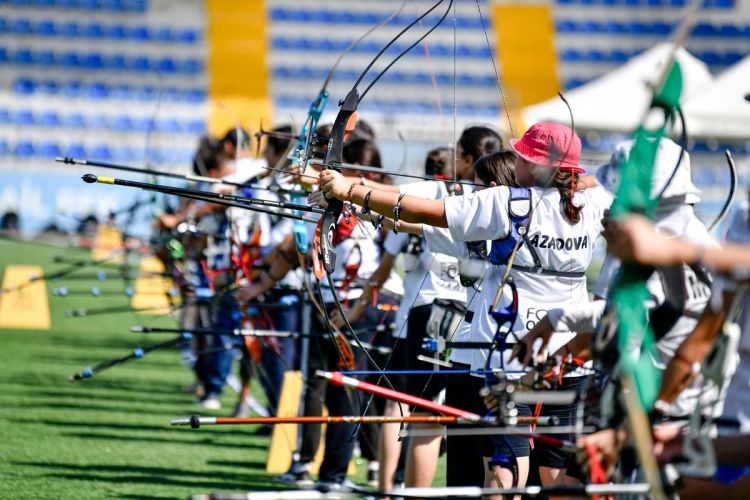 Bakıda kamandan oxatma üzrə ölkə birinciliyi və çempionatına start verilib