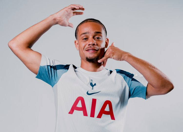 “Tottenhem” Xavi Simonsu transfer etdi