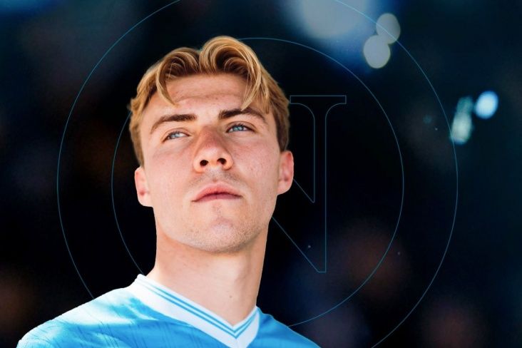 Rasmus Hoylund rəsmən “Napoli”də 