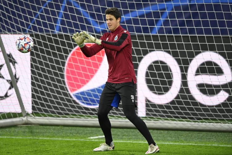 “Mançester Yunayted” yeni qapıçı transfer etdi