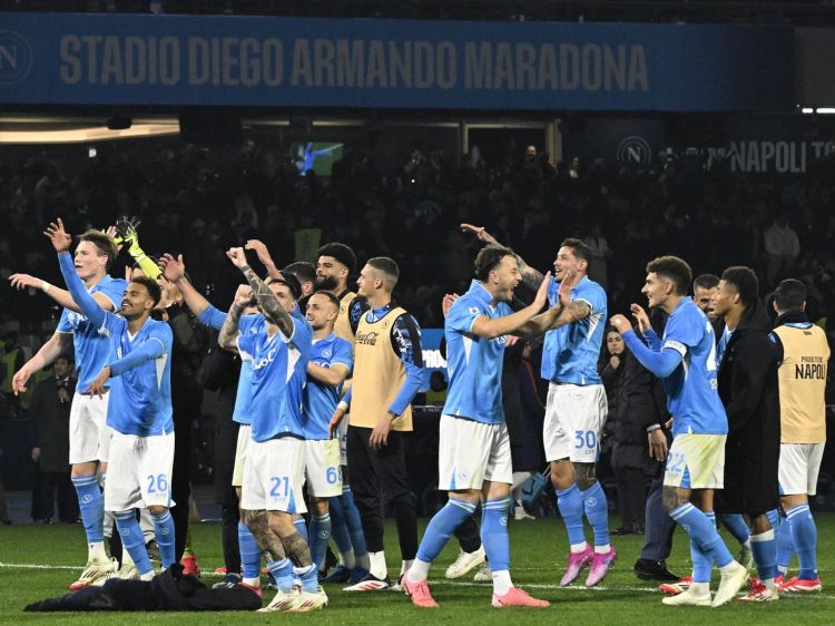 "Napoli" onu icarəyə verdi