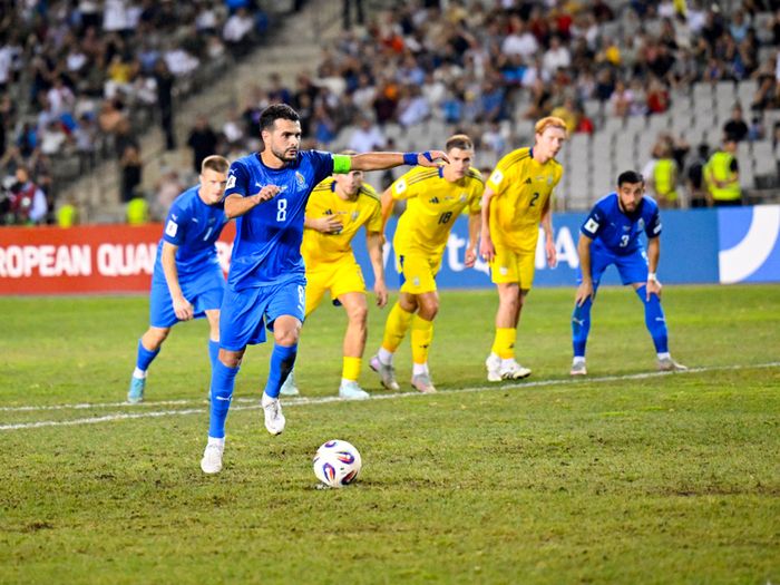 Emin Mahmudovdan 21 illik tarixi rekord