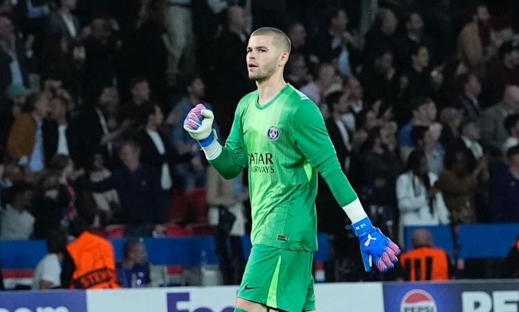 PSJ qapıçısı məğlubiyyətdən sonra azarkeşlərdən üzr istəyib