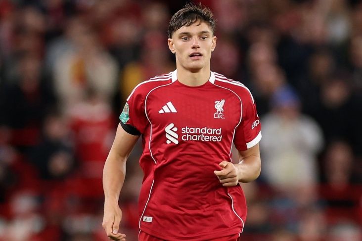 “Liverpul”un müdafiəçisi sıradan çıxıb