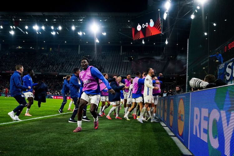 "Lion" və "Portu"dan qələbə