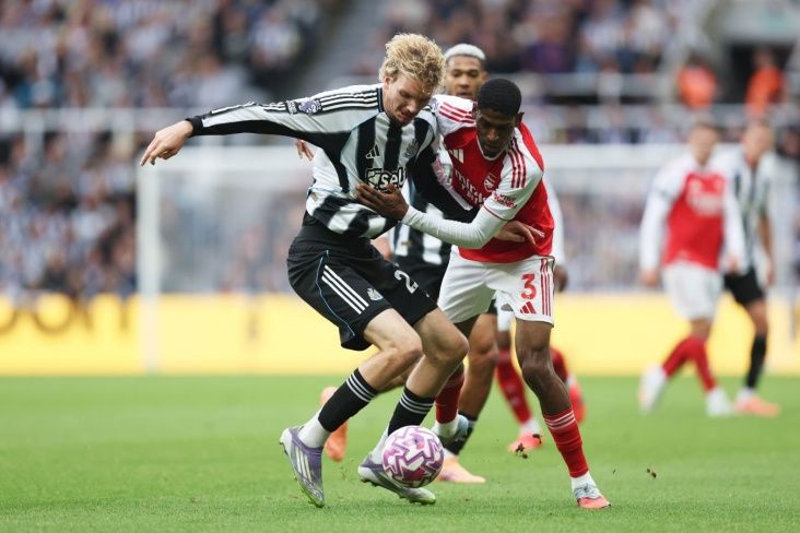 “Arsenal” “Nyukasl”a qalib gəldi