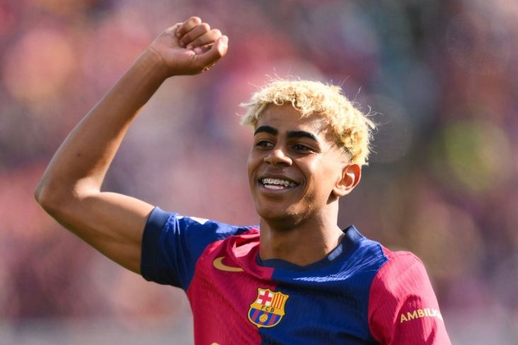 Messi "Raimon Kopa" mükafatında Yamalı birinci seçib