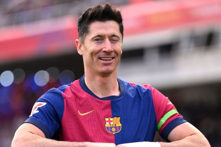 Nasser Əl-Xəlaifi Robert Levandovski ilə görüşüb