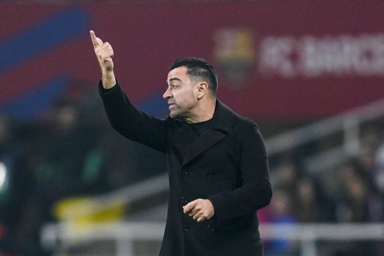 Xavi “Mançester Yunayted”in baş məşqçisi olmaq istəyir