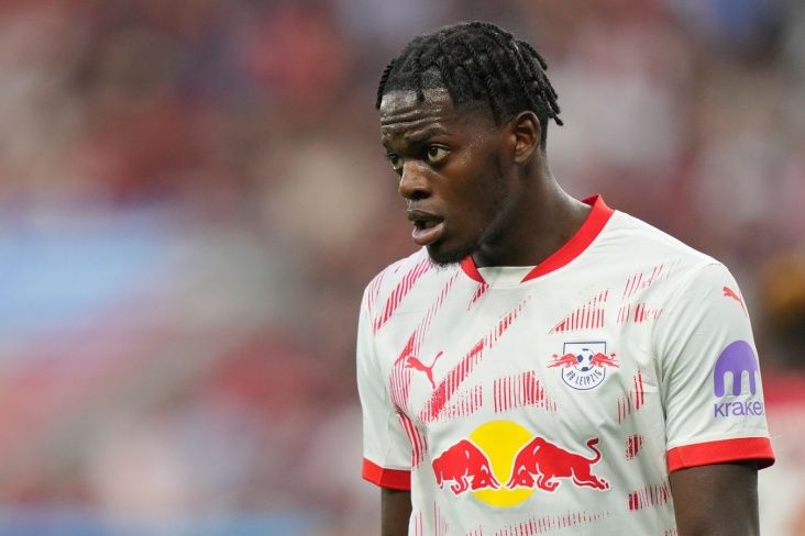 İngiltərə nəhəngləri onu istəyir