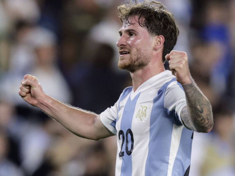  Mak Allister DÇ-2026 üçün favoritlərinin adlarını açıqladı