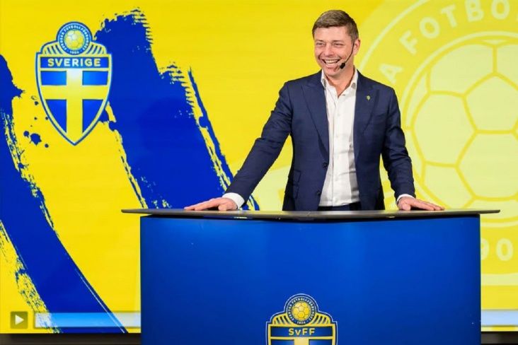 Tomasson İsveç millisinin baş məşqçisi vəzifəsindən ayrılıb