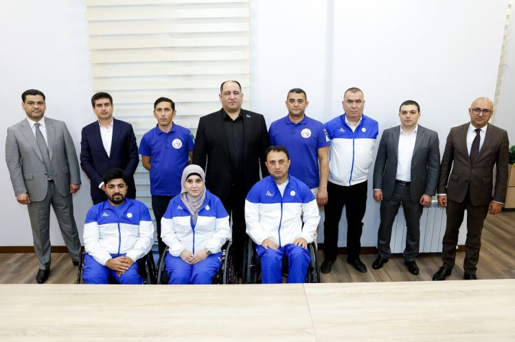 Milli Paralimpiya Komitəsinin rəhbərliyi Avropa çempionatlarında çıxış etmiş paralimpiyaçılarla görüşüb