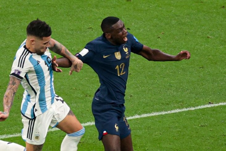 “Real” və “Barselona” Upamekano uğrunda mübarizəyə qoşulub