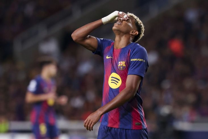 Lamin Yamal artıq azarkeşlərə pulsuz avtograf verməyəcək